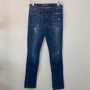 Joe’s distressed mid rise jeans. Size 26